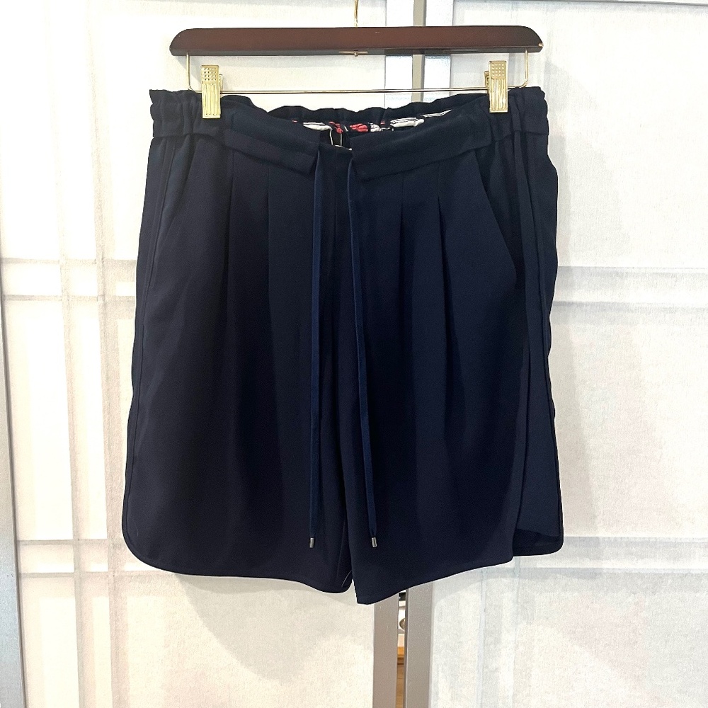 TRINA TURK Navy Blue Pleated Dress Shorts - Size S